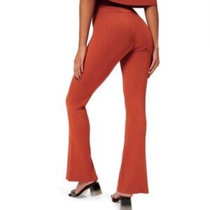 Good American Ribbed Flare